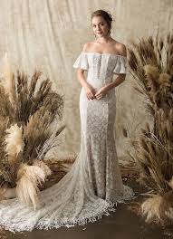 Gowns For The Laid Back Bride The Etheria Collection From Dreamers And Lovers Green Wedding Shoes Boho Wedding Dress Lace Wedding Dresses For Petite Women Wedding Dresses