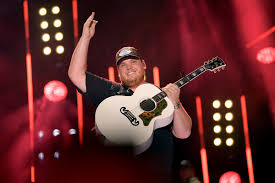 Even though i'm leaving by luke combs is a song from the album what you see is what you get and reached the billboard top country songs. Luke Combs Even Though I M Leaving Lyrics Emotion Was Palpable