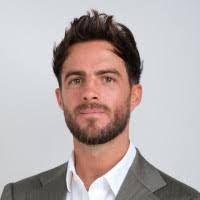 Adam Friedlander's Instagram, Twitter & Facebook