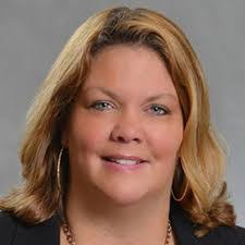 Kelly Lyman's Instagram, Twitter & Facebook