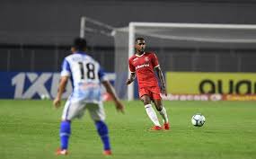 Emerson santos born 5th april 1995, currently him 25. Inter Confirma Lesao De Emerson Santos E Projeta Retorno Em Tres Semanas Internacional Ge