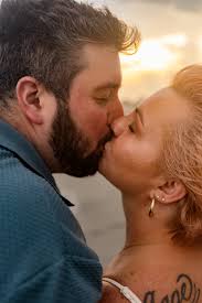 When you catch the perfect sunset photos ✨ & yes the bird was a paid actor  😂