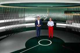 1 o programa 2 história 2.1 apresentadores 3 prêmios e reportagens notáveis 4 recepção 4.1 audiência 4.2. Apos Criticas Record Muda Cenario Do Domingo Espetacular Rd1