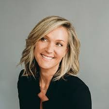 Tracy Haefner's Instagram, Twitter & Facebook