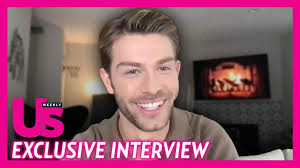 Posted @withregram • @officialscarlettfernandez this guy is killing it