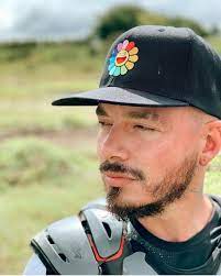 11 5 Mil Curtidas 64 Comentarios Jbalvinmerch Com Jbalvinmerch No Instagram Rainbow Flower Baseball Hat Black Avail Latino Culture Trucker Hat Hats