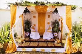 La Case Des Maries Gabon Ethnicchicwedding Wedding Tradditionalwedding Nk African Traditional Wedding Traditional Wedding Decor African Inspired Decor