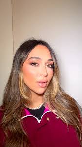 Danielle Pero's Instagram, Twitter & Facebook