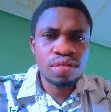 I dreamt that a bus came I was packing people to a destination that  destination is where everyone is wanting to go, I came with my white  because the passengers were all