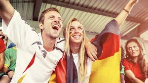 Nur zehn fragen trennen dich von. Bist Du Ein Echter Fussballfan Beweis Es Mit Unserem Wm Quiz