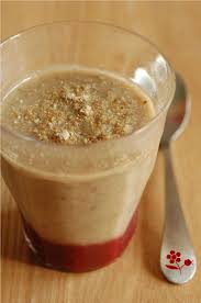 Creme De Farine De Souchet Sur Coulis De Rhubarbe Groseilles Passion Gourmandise