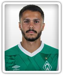 Umur 28 tahun) adalah pemain sepak bola argentina yang bermain di posisi sayap atau gelandang serang untuk córdoba sebagai pemain pinjaman dari valencia cf di la liga. Fede Cartabia Football Manager 2021 Fm21 Fm2021