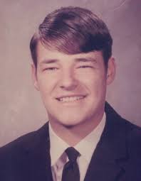 Robert Tetrick's Instagram, Twitter & Facebook