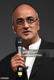 806 Art Malik And Art Malik Stock Photos, High-Res Pictures, and Images