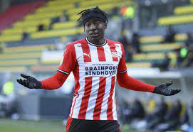 Mar 10, 2002 · noni madueke, 19, from england psv eindhoven, since 2019 right winger market value: 90plus Bvb Ist Dortmund An Noni Madueke Dran 90plus