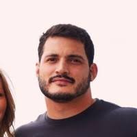 Alex Vavra's Instagram, Twitter & Facebook