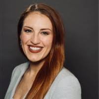 Taylor Putnam's Instagram, Twitter & Facebook