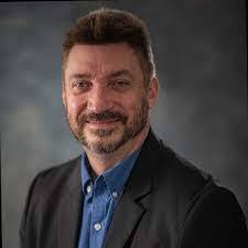 Davy Thach's Instagram, Twitter & Facebook