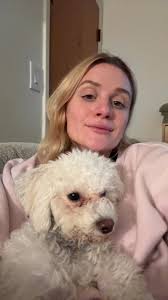 Hola soy la niña de mi casa Kelly y soy traviesa y muy comelona y  escandalosa pero me quieren mucho 🌸🌸🌸❤️