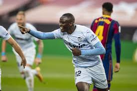 Hafta içi lider real sociedad'ı yenen ve yeniden umutlanan barcelona, evinde valencia ile. Gpqlg8themhnqm