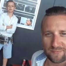 Rafał nie widział swoich synów praktycznie od trzech lat. "Matka mówiła im,  że ich porwę albo zabiję im dziadka"