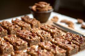 Maple Shortbread Bars Recipe Recipe Shortbread Bars Recipes Shortbread Bars Desserts