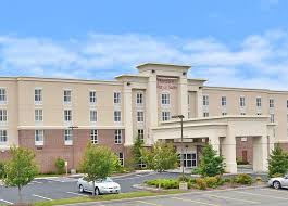 Hampton inn times square central. Hampton Inn Suites Plymouth 10 Plaza Way Plymouth Ma 02360 Usa