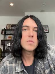 Happy 39th Birthday Kellin Quinn Of Sleeping With Sirens 🍻🍾🎂 04-24-1986  #kellinquinn #sleepingwithsirens