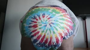 Loading, squishing and revealing Northshore Tie-Dye Meg - ThisVid.com