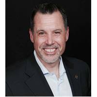 مدرس David Oates