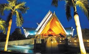 Maybe you would like to learn more about one of these? Istana Budaya Kuala Lumpur Malaysia Literally Translated Into Palace Of Arts The Istana Budaya Is The Na Travel Malaysia Honeymoon Travel Malaysia Beaches