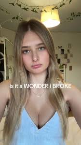 Taylorswift's Humorous Side in The Tortured Poets Department