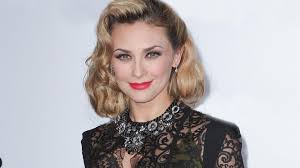 Aracely Arámbula rompe el silencio tras la muerte de su mamá | ¡HOLA!