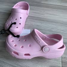 4.8 out of 5 stars 1,082. Nwt Crocs Ballerina Pink