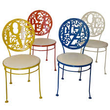 Set Of Four Dining Chairs Peace Love And Pizza 1stdibs Com Dining Chairs Chair Leather Chair With Ottoman