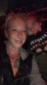 andrea thibeault (@aejt)