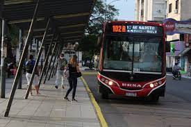Para el próximo lunes en reclamo a la falta de avance en las negociaciones paritarias y por un plan de. Se Levanto El Paro De Colectivos En Corrientes Locales Corrientes Hoy