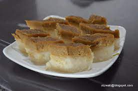 Kuih tok aji serban merujuk kepada sejenis kuih yang dimasak bersama pulut di bawah dengan kepala manis sekaya di atas. Resepi Kuih Tok Aji Serban Mengapa E