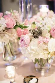 Hochzeit Fruhling Tischdeko Blumen Hortensien Rosen Pastellfarben Tischdekoration Hochzeit Blumen Blumendeko Hochzeit Tischdeko Hochzeit