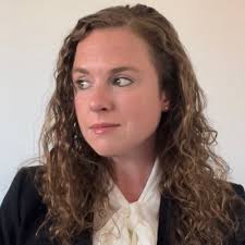 Elena Taylor (@elenataylor_)