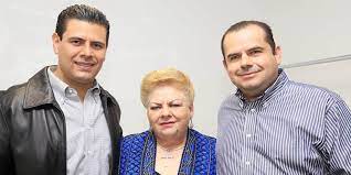 Paquita la del barrio, jose alfredo jiménez, lola beltrán, pepe aguilar, vicente fernández, juan gabriel y shueko (shrek) 25: Vida Real Paquita La Del Barrio Alfonso Martinez Wow