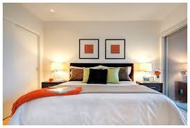 Decorar Dormitorio Matrimonio Sencillo Buscar Con Google Como Decorar Un Dormitorio Dormitorios Decoraciones De Dormitorio
