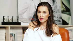Her birth name is roxana. AstÄƒzi Este Ziua Ta Roxana Voloseniuc