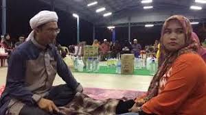 Bersilat sebelum berubat part1 ustaz norazman albanjary limbongan besut 2 02 2018. Best Fbkl Pengamal Perubatan Tradisional Atau Perubatan Islam Ustaz Norazman Albanjary Yang Menjalani Rawatan Kepada Pesakit Akibat Disihir Mengalami Gangguan Jin Dan Saka