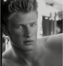 The Corner: Sunday's HOT Guy...