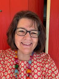 The Dress Does not Make the Quilter