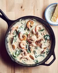 The 20 Minute Creamy Shrimp Dinner You Ll Want To Make On Repeat Recipe In 2020 Shrimp Dinner Spinach Alfredo Recipes
