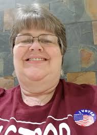 Leslie Crouch (@lacrouch60)