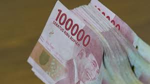 Beruang keuangan bisnis bank investasi mata uang kekayaan tabungan emas uang. Hukum Menemukan Uang Di Jalan Sinergi Foundation