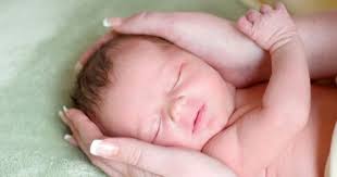 Gerakan pertama janin ini mungkin akan terasa seperti getaran. 5 Penyebab Bblr Bayi Lahir Dengan Berat Badan Rendah Popmama Com
